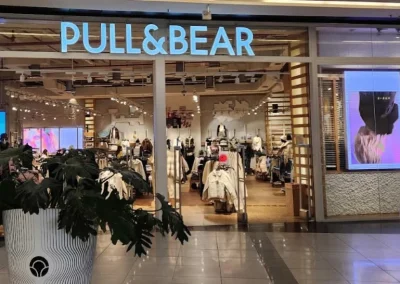Pull-and-BEAR-cENTRO-COMERCIAL-1 (1)